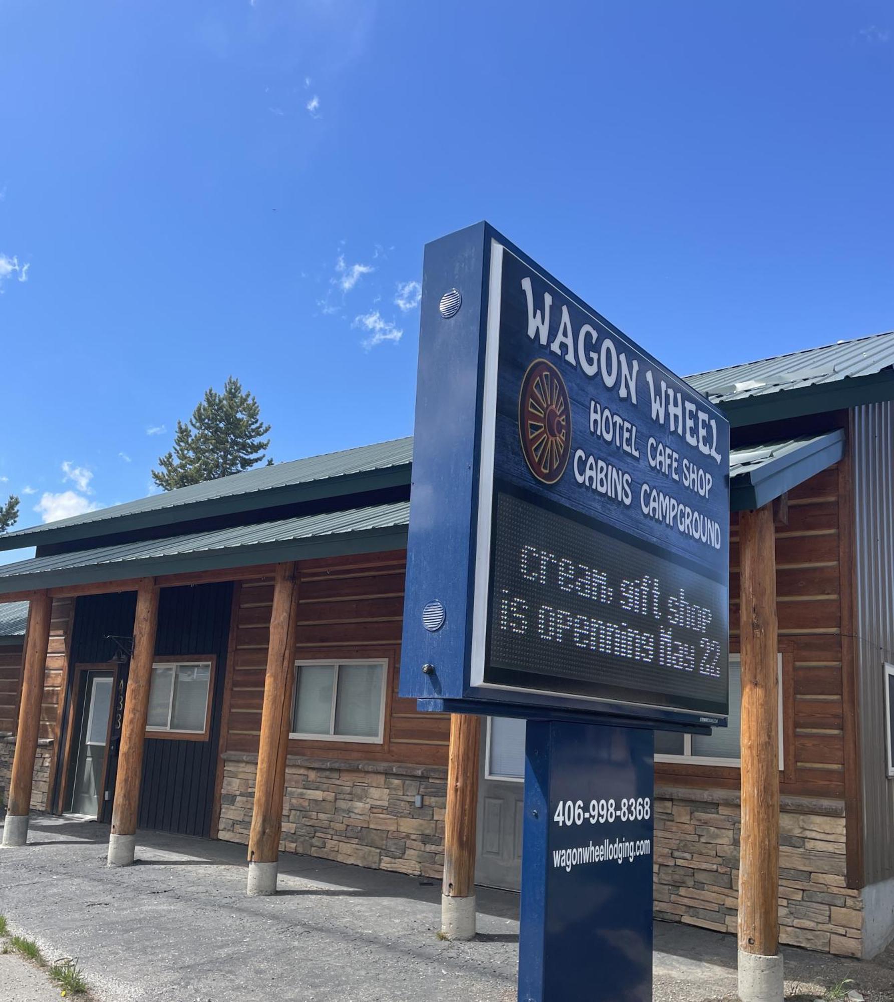 Wagon Wheel Hotel West Yellowstone Exteriör bild
